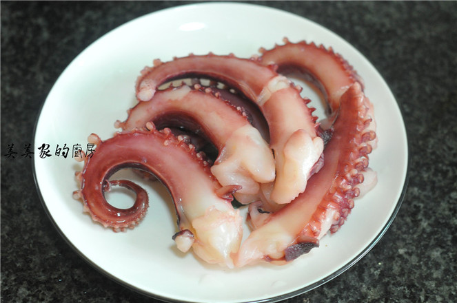 醬香八爪魚的做法-家常味炒菜譜-易網<a href=http://www.fnaogov.cn/ target=_blank class=infotextkey>健康養生</a>網 醬香八爪魚的做法-家常味炒菜譜