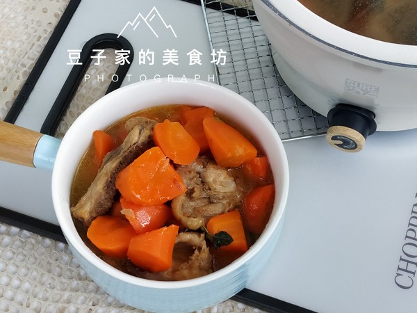 骨架蘿卜煲的做法-家常味燉菜譜-易網(wǎng)健康養(yǎng)生網(wǎng) 骨架蘿卜煲的做法-家常味燉菜譜