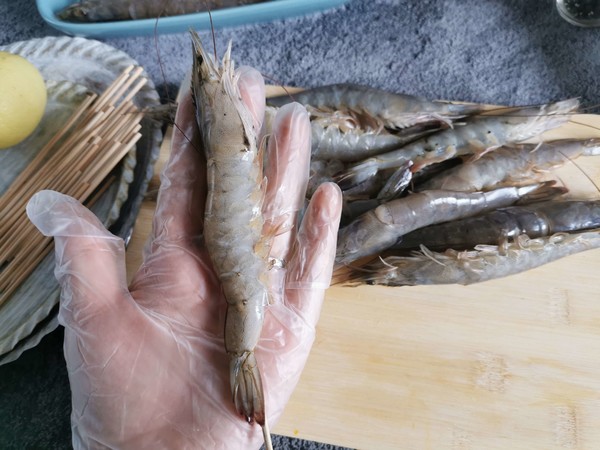 鹽焗蝦的做法-其它口味烘焙菜譜-易網(wǎng)健康養(yǎng)生網(wǎng) 鹽焗蝦的做法-其它口味烘焙菜譜