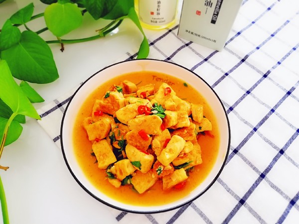 蒜香豆腐的做法-香辣味燒菜譜-易網(wǎng)健康養(yǎng)生網(wǎng) 蒜香豆腐的做法-香辣味燒菜譜