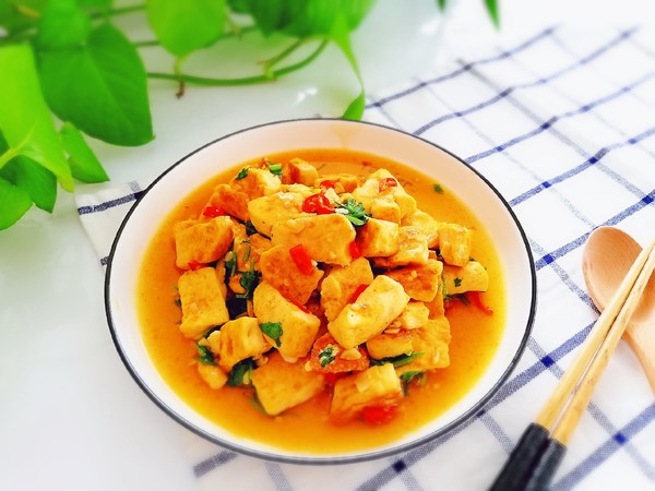 蒜香豆腐的做法-香辣味燒菜譜-易網(wǎng)健康養(yǎng)生網(wǎng) 蒜香豆腐的做法-香辣味燒菜譜