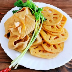 香辣鹵豆皮蓮藕，比周黑鴨和絕味還好吃！的做法-香辣味鹵菜譜