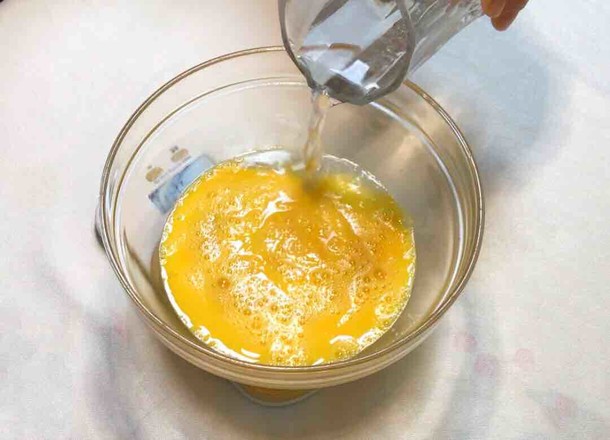 海參蒸蛋的做法-家常味蒸菜譜-易網(wǎng)健康養(yǎng)生網(wǎng) 海參蒸蛋的做法-家常味蒸菜譜