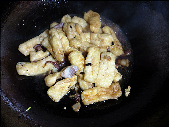 家鄉豆腐的做法-咸鮮味炒菜譜