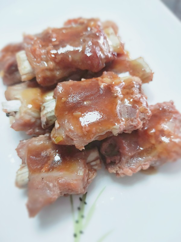 蒜蓉叉燒排骨的做法-醬香味烤菜譜-易網(wǎng)健康養(yǎng)生網(wǎng) 蒜蓉叉燒排骨的做法-醬香味烤菜譜