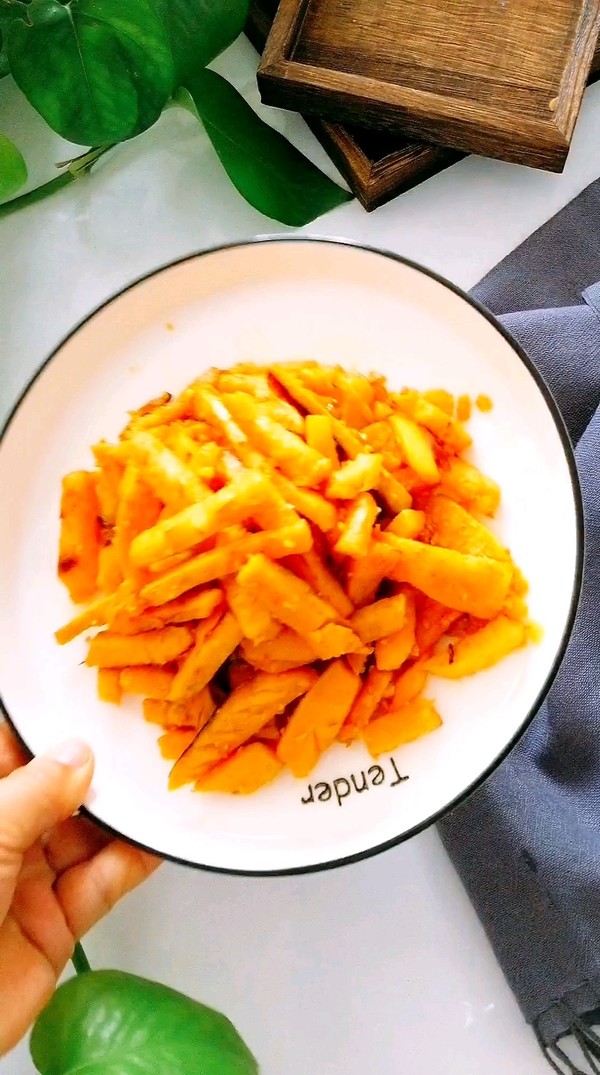 蛋黃紅薯條的做法-其它口味炒菜譜