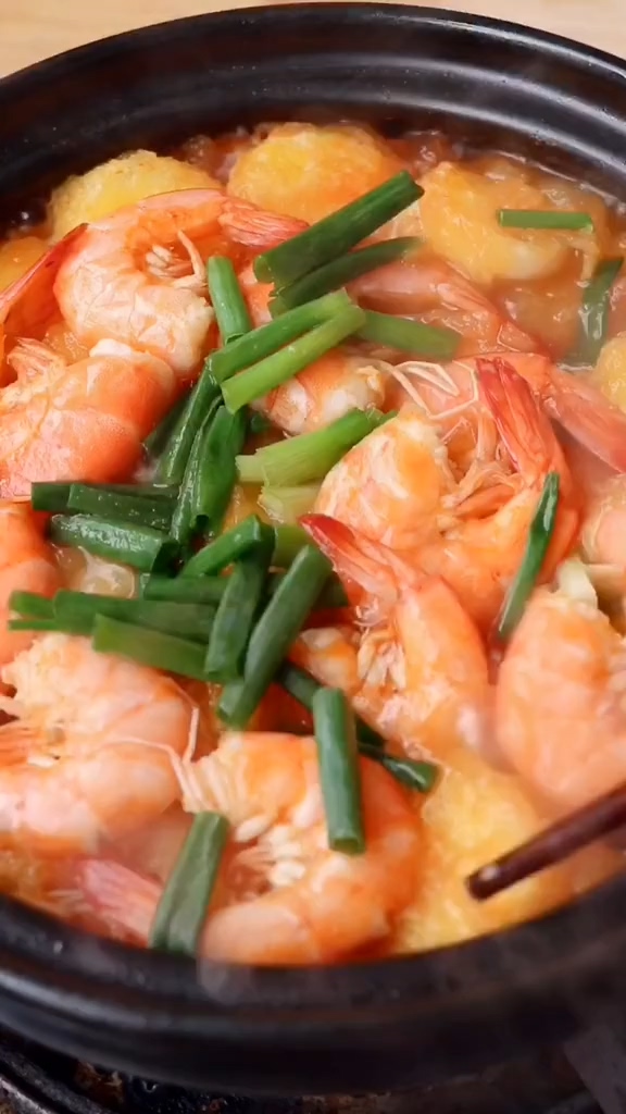 蝦仁豆腐煲的做法-家常味炒菜譜-易網健康養生網 蝦仁豆腐煲的做法-家常味炒菜譜