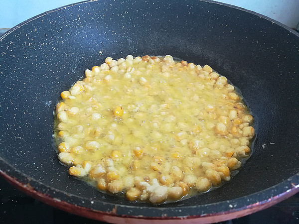 玉米烙的做法-甜味炸菜譜-易網健康養生網 玉米烙的做法-甜味炸菜譜
