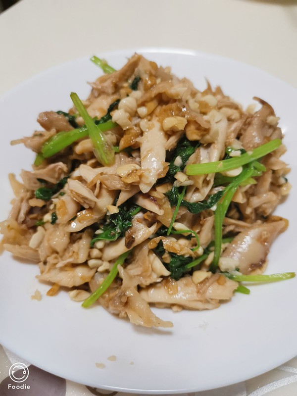 手撕雞肉的做法-家常味拌菜譜-易網健康養生網 手撕雞肉的做法-家常味拌菜譜