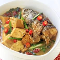 豆腐燉魚(yú)頭的做法-家常味燉菜譜