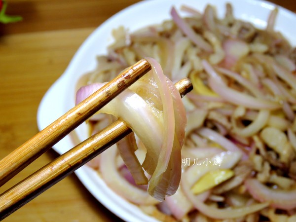 炒洋蔥的做法-家常味炒菜譜-易網(wǎng)健康養(yǎng)生網(wǎng) 炒洋蔥的做法-家常味炒菜譜