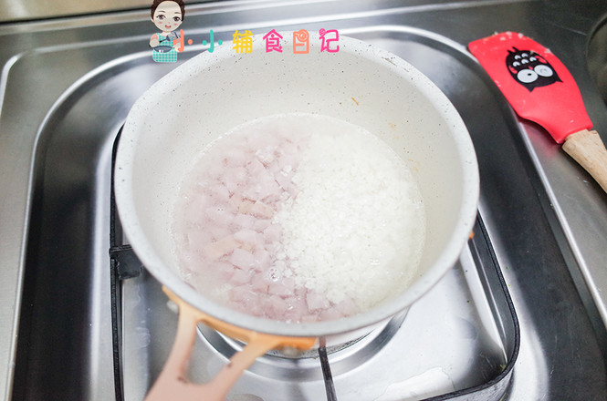 12個(gè)月以上香腸鱈魚炒蛋粒粒面的做法-家常味蒸菜譜
