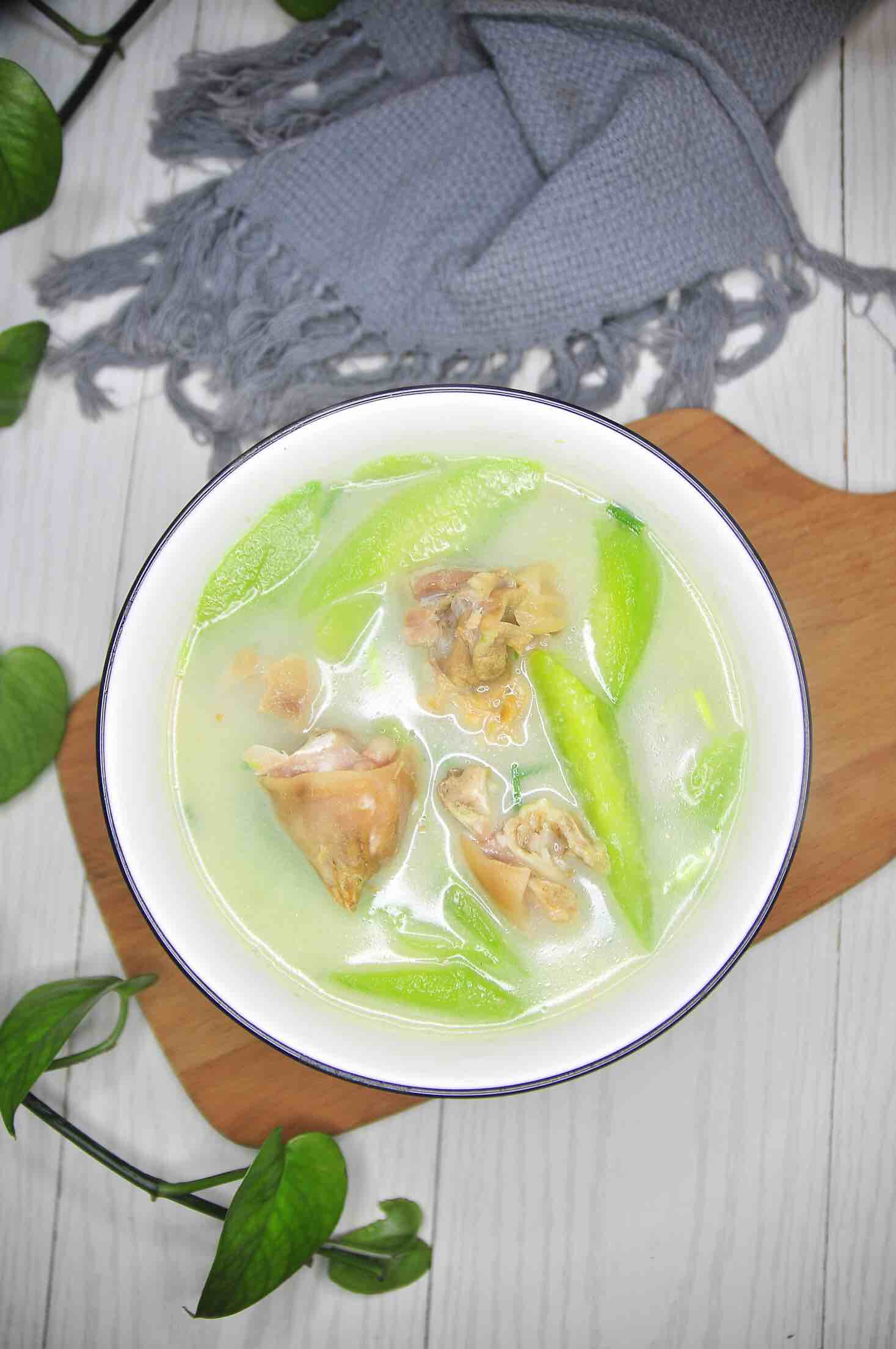 黃瓜燉咸豬手的做法-咸鮮味燉菜譜-易網健康養(yǎng)生網 黃瓜燉咸豬手的做法-咸鮮味燉菜譜