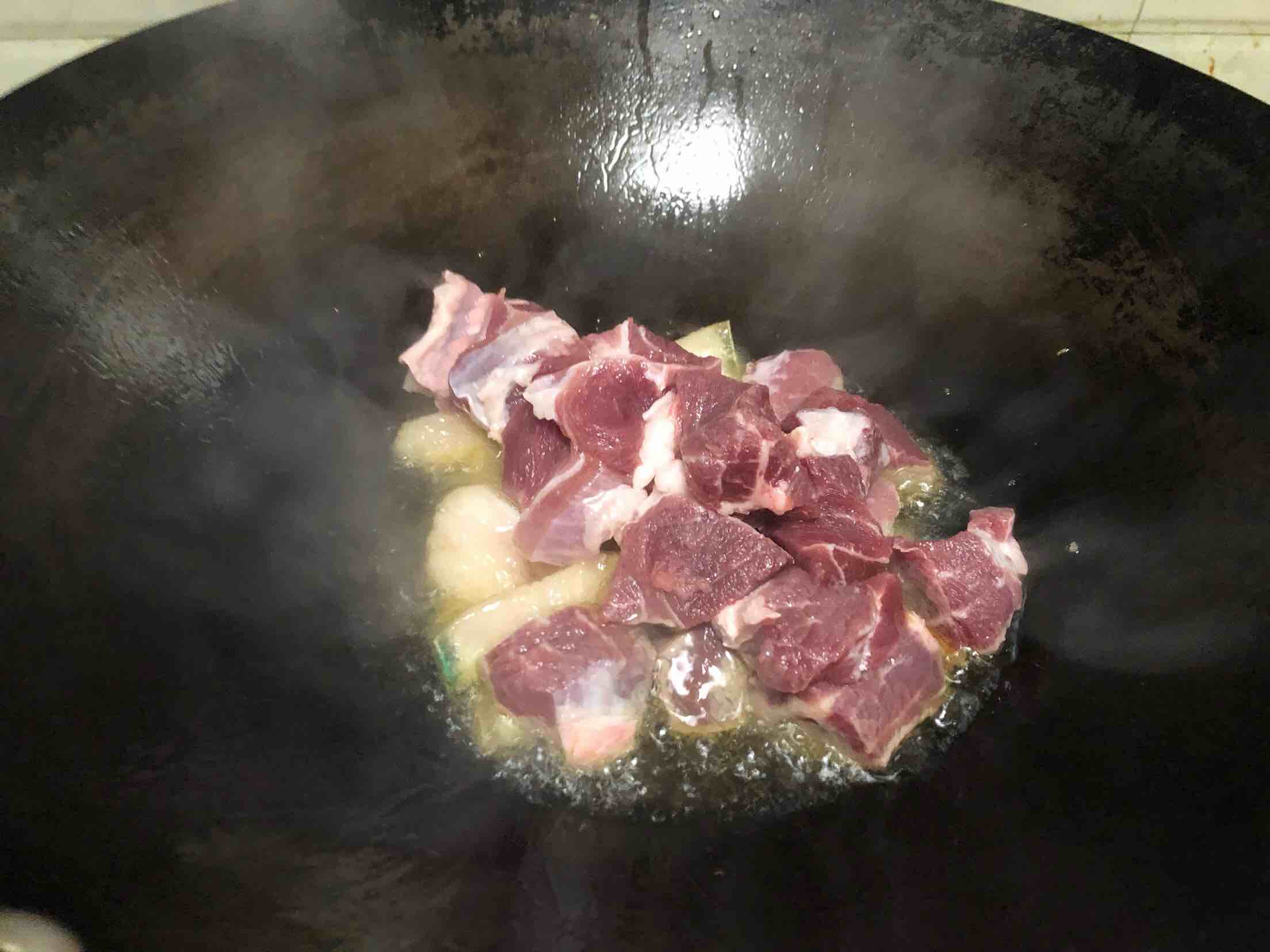 百葉結燒肉的做法-家常味燒菜譜