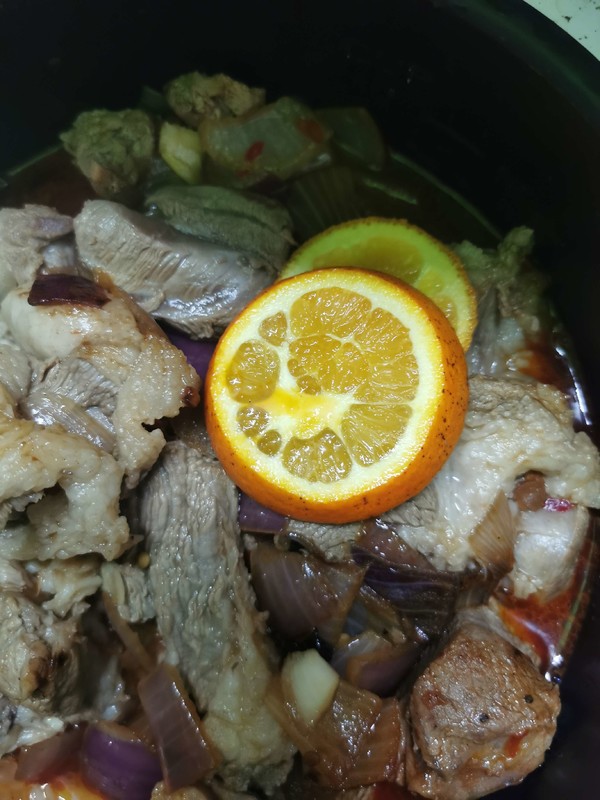 變裝簡(jiǎn)版佛跳墻的做法-家常味燜菜譜-易網(wǎng)健康養(yǎng)生網(wǎng) 變裝簡(jiǎn)版佛跳墻的做法-家常味燜菜譜