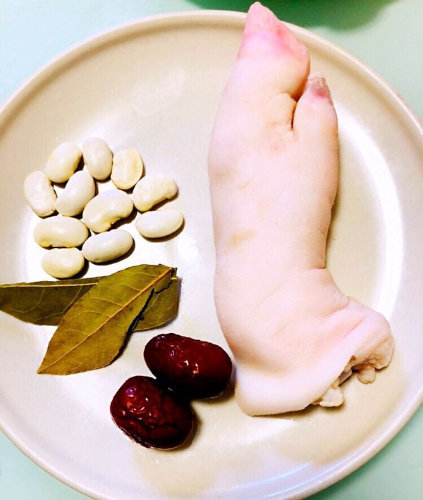 老媽蹄花的做法-咸鮮味燉菜譜-易網<a href=http://www.fnaogov.cn/ target=_blank class=infotextkey>健康養生</a>網 老媽蹄花的做法-咸鮮味燉菜譜