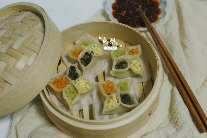 四喜蒸餃的做法-咸鮮味蒸菜譜-易網健康養生網 四喜蒸餃的做法-咸鮮味蒸菜譜