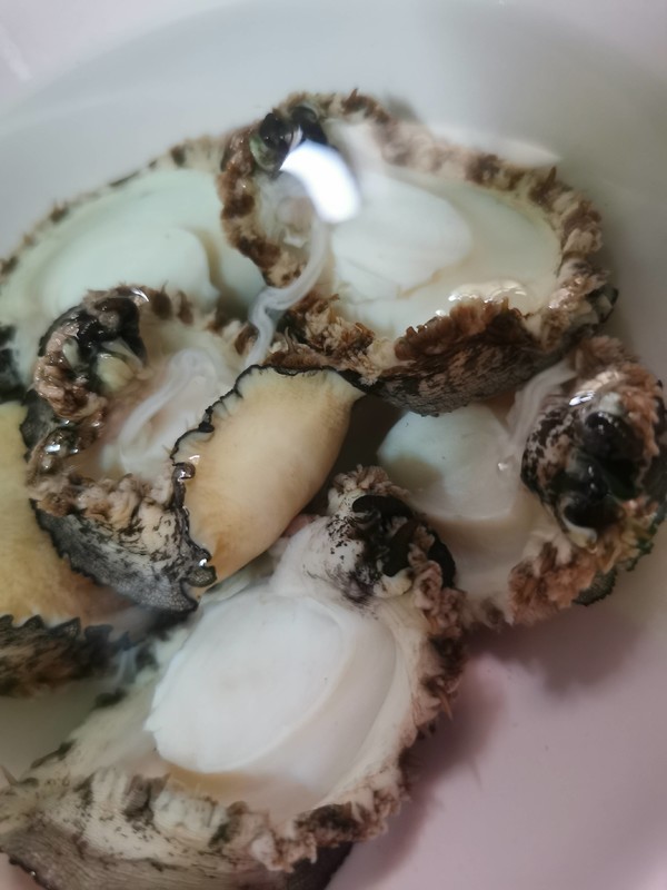 變裝簡(jiǎn)版佛跳墻的做法-家常味燜菜譜-易網(wǎng)健康養(yǎng)生網(wǎng) 變裝簡(jiǎn)版佛跳墻的做法-家常味燜菜譜