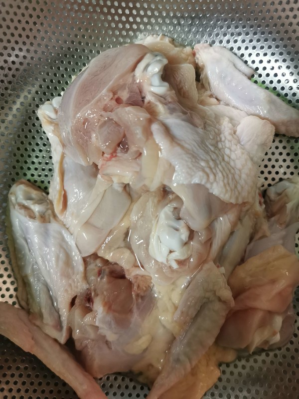 變裝簡(jiǎn)版佛跳墻的做法-家常味燜菜譜-易網(wǎng)健康養(yǎng)生網(wǎng) 變裝簡(jiǎn)版佛跳墻的做法-家常味燜菜譜