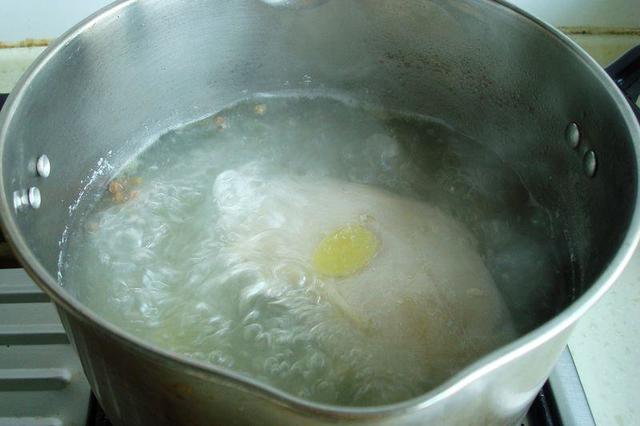 蒜泥雞絲的做法-麻辣味拌菜譜