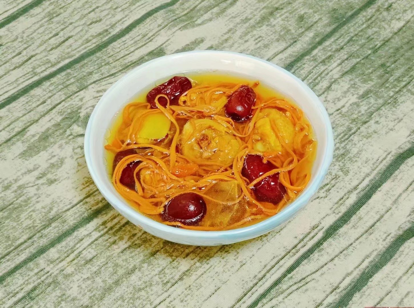 蟲草花干貝雞湯的做法-家常味燉菜譜-易網(wǎng)健康養(yǎng)生網(wǎng) 蟲草花干貝雞湯的做法-家常味燉菜譜