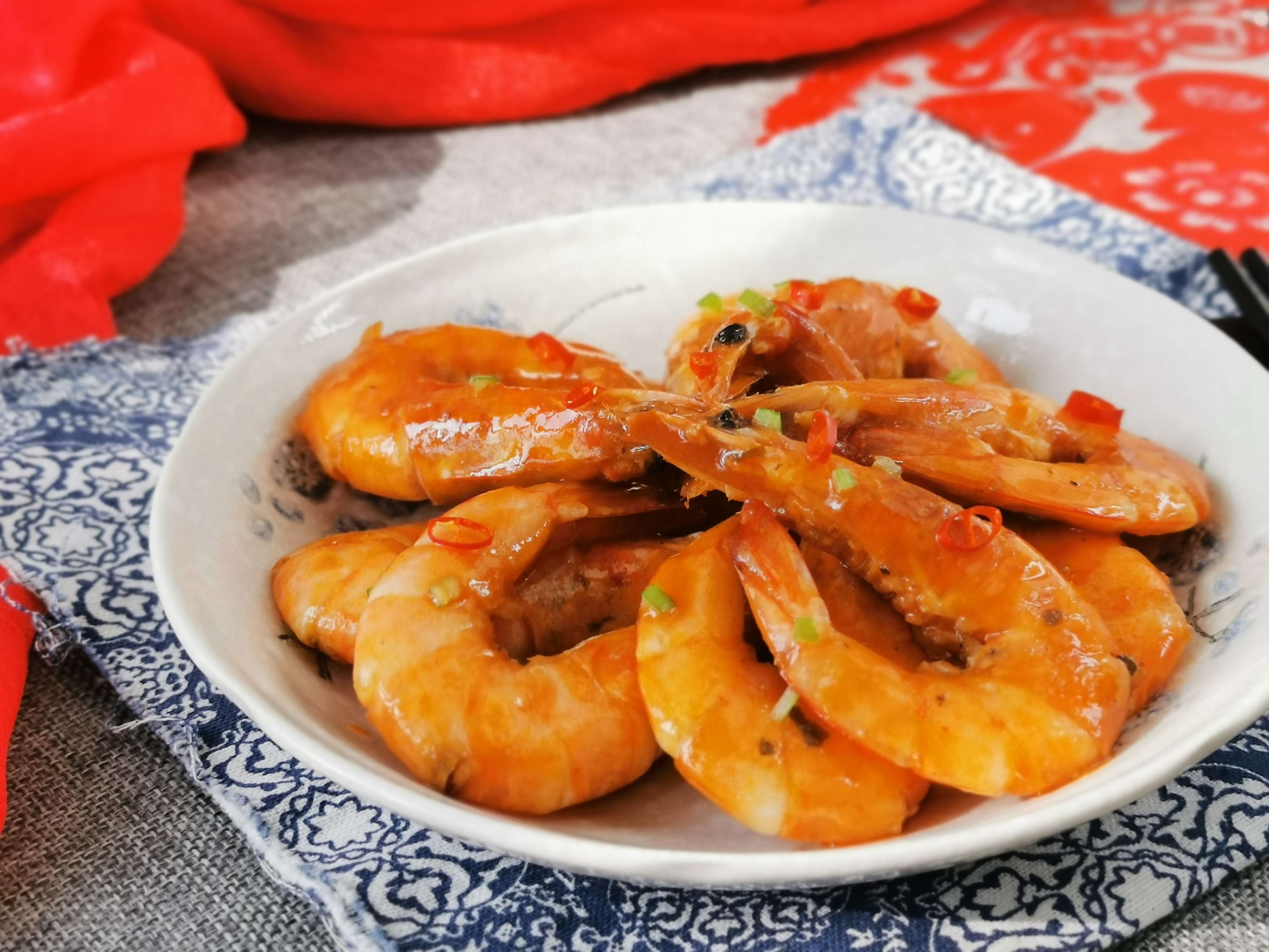 甜辣大蝦的做法-其它口味炒菜譜-易網健康養生網 甜辣大蝦的做法-其它口味炒菜譜