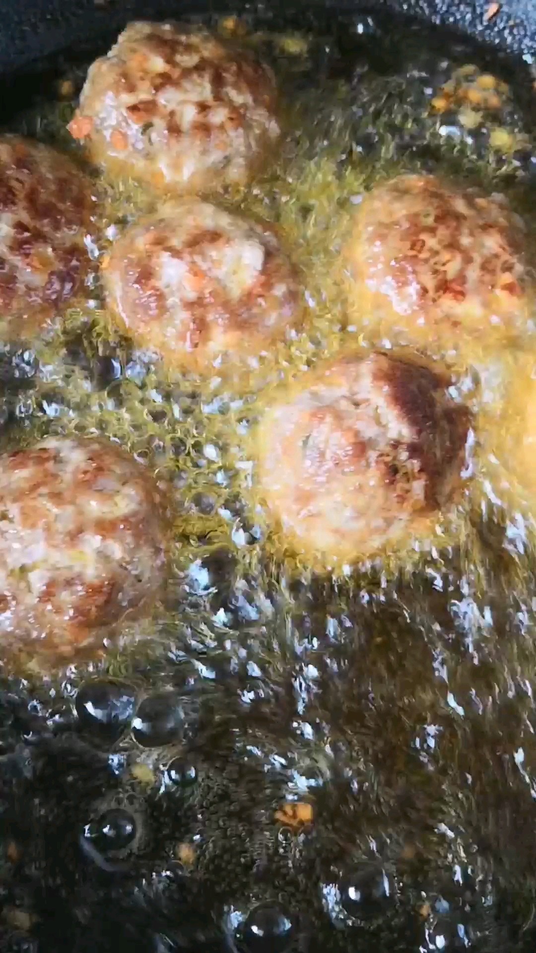 紅燒獅子頭的做法-咸鮮味煮菜譜