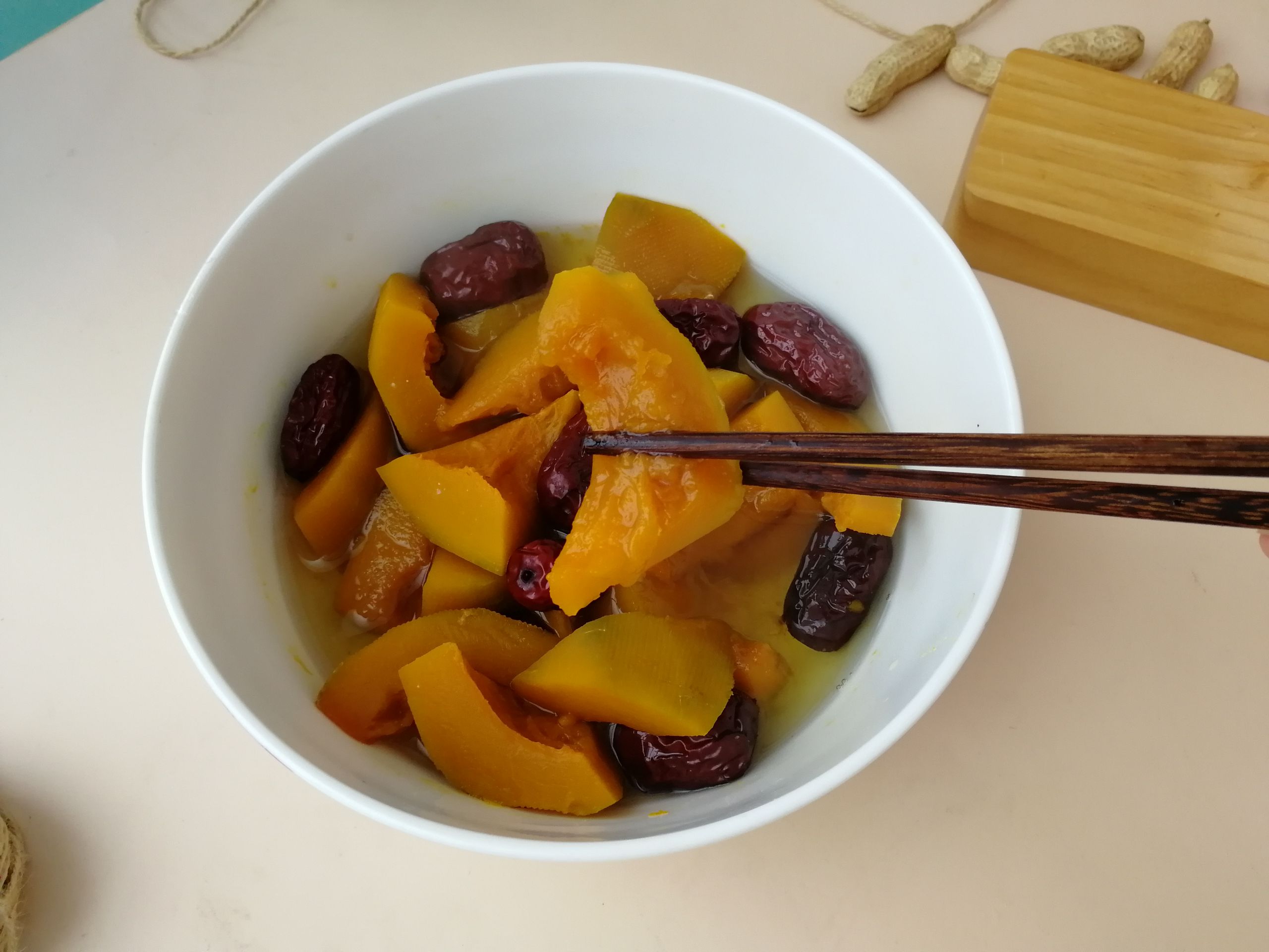 南瓜蒸紅棗的做法-甜味蒸菜譜-易網(wǎng)健康養(yǎng)生網(wǎng) 南瓜蒸紅棗的做法-甜味蒸菜譜