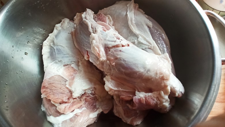 醬牛肉的做法-醬香味煮菜譜-易網<a href=http://www.fnaogov.cn/ target=_blank class=infotextkey>健康養生</a>網 醬牛肉的做法-醬香味煮菜譜