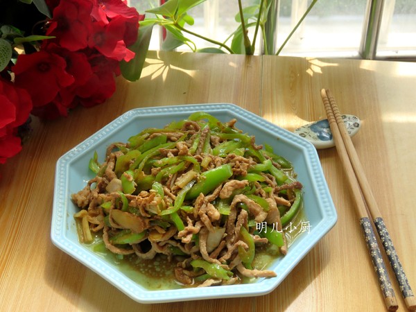 青椒炒肉絲的做法-家常味炒菜譜-易網健康養生網 青椒炒肉絲的做法-家常味炒菜譜