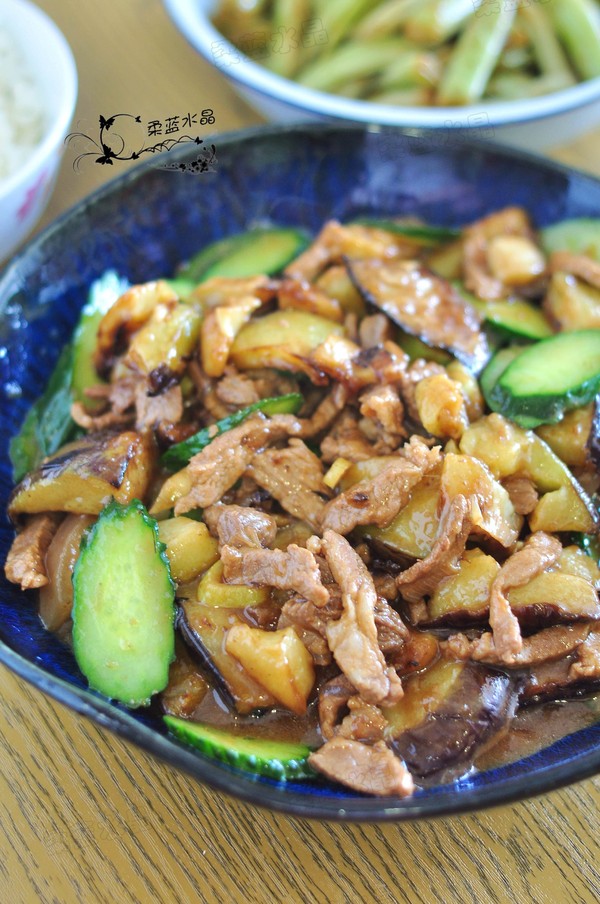 茄子炒肉的做法-家常味炒菜譜-易網(wǎng)健康養(yǎng)生網(wǎng) 茄子炒肉的做法-家常味炒菜譜