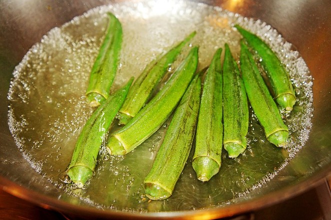 糖醋蘿卜花的做法-酸甜味腌菜譜-易網健康養生網 糖醋蘿卜花的做法-酸甜味腌菜譜
