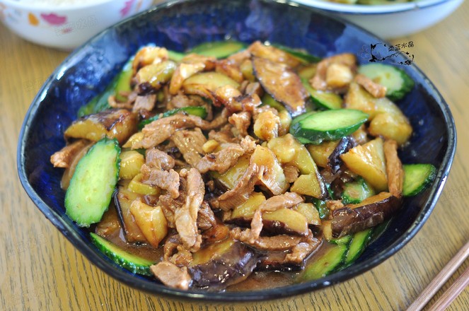 茄子炒肉的做法-家常味炒菜譜-易網(wǎng)健康養(yǎng)生網(wǎng) 茄子炒肉的做法-家常味炒菜譜