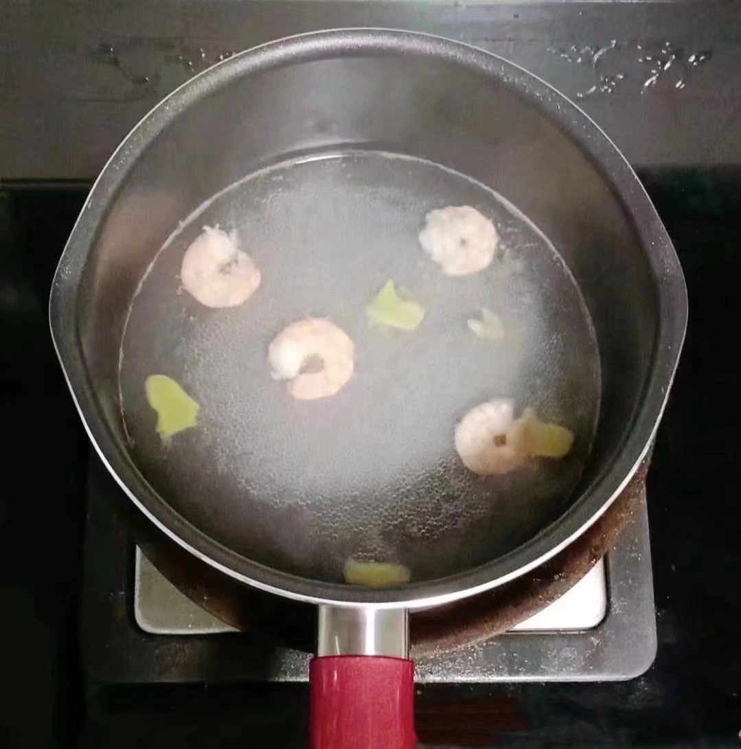 蝦仁時(shí)蔬雞蛋餅 (寶寶輔食）的做法-家常味煎菜譜