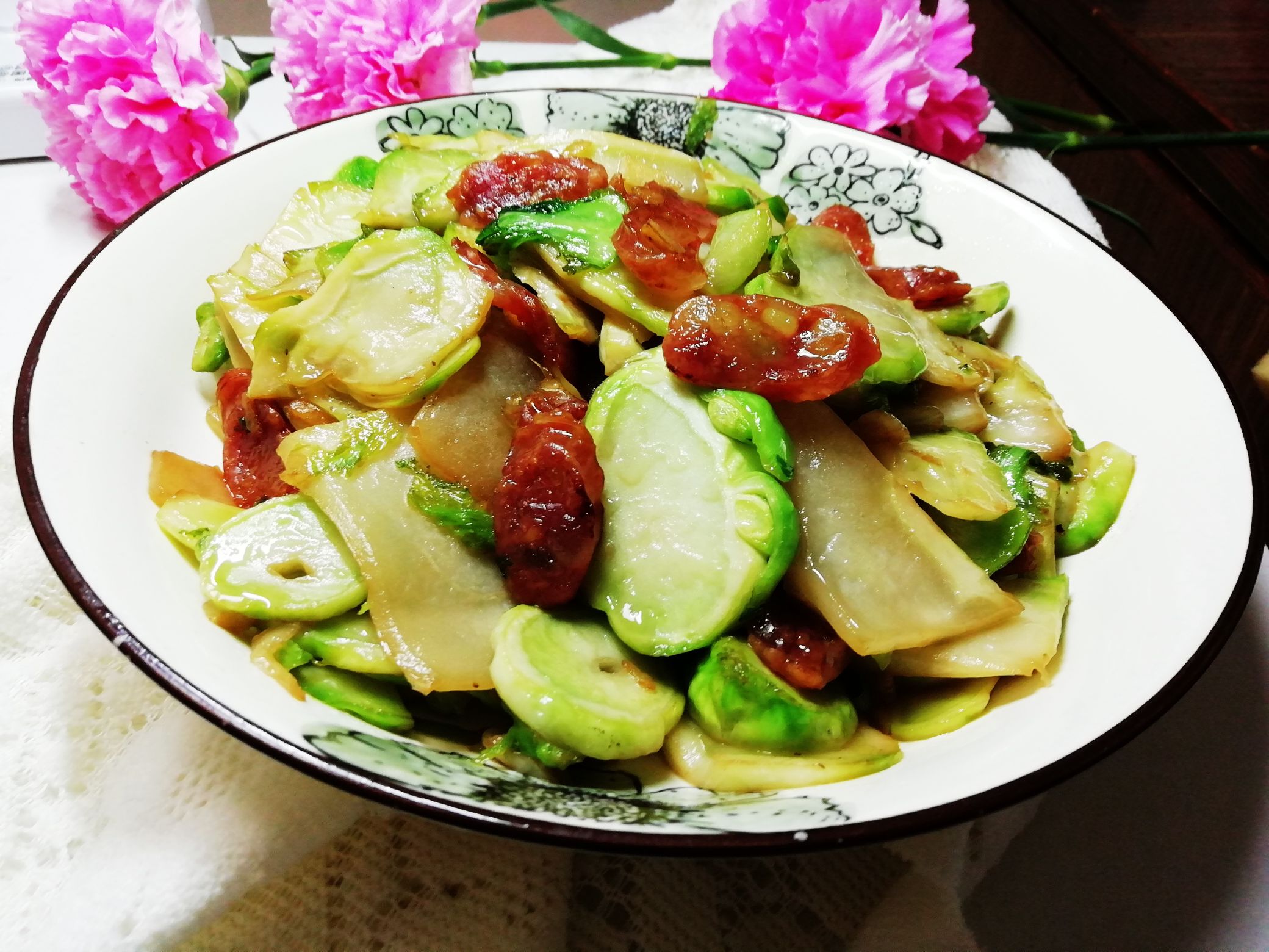臘腸炒兒菜的做法-咸鮮味炒菜譜