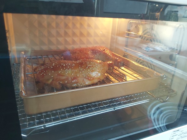 奧爾良脆皮雞腿的做法-家常味烤菜譜-易網健康養生網 奧爾良脆皮雞腿的做法-家常味烤菜譜