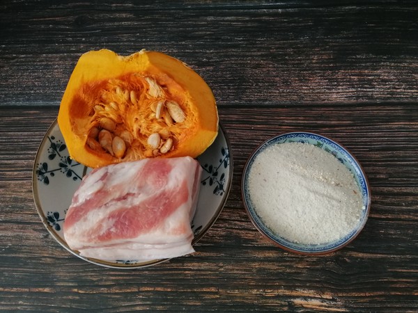 南瓜粉蒸肉的做法-家常味蒸菜譜-易網(wǎng)<a href=http://www.fnaogov.cn/ target=_blank class=infotextkey>健康養(yǎng)生</a>網(wǎng) 南瓜粉蒸肉的做法-家常味蒸菜譜