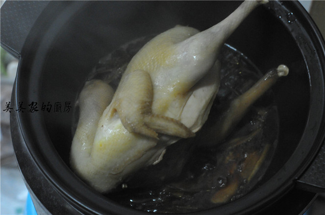 電飯煲燜雞的做法-家常味燜菜譜-易網健康養生網 電飯煲燜雞的做法-家常味燜菜譜