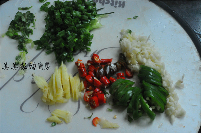 豆皮蒸肉卷的做法-家常味蒸菜譜-易網(wǎng)健康養(yǎng)生網(wǎng) 豆皮蒸肉卷的做法-家常味蒸菜譜