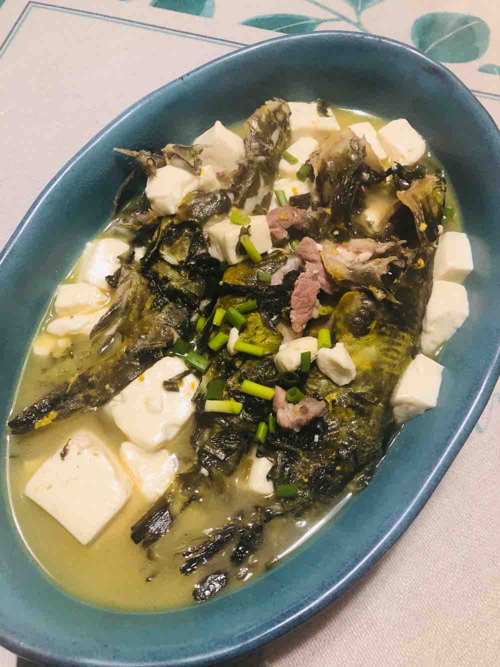 雪菜昂刺魚豆腐湯的做法-家常味煮菜譜-易網(wǎng)健康養(yǎng)生網(wǎng) 雪菜昂刺魚豆腐湯的做法-家常味煮菜譜