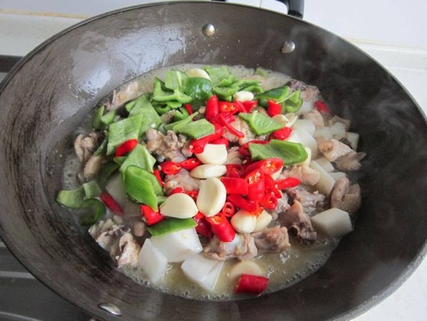 山藥蘆花雞的做法-家常味炒菜譜-易網(wǎng)健康養(yǎng)生網(wǎng) 山藥蘆花雞的做法-家常味炒菜譜
