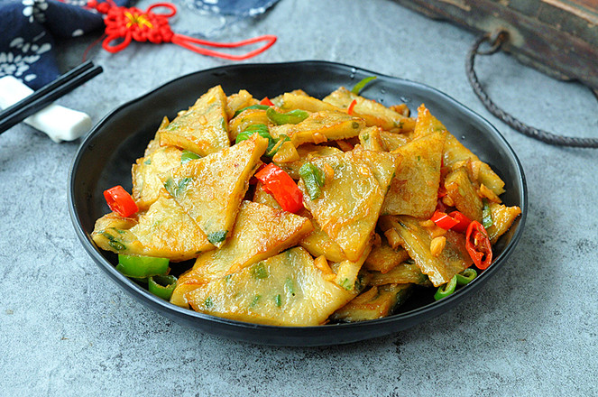 香辣紅薯皮的做法-香辣味煎菜譜-易網(wǎng)健康養(yǎng)生網(wǎng) 香辣紅薯皮的做法-香辣味煎菜譜