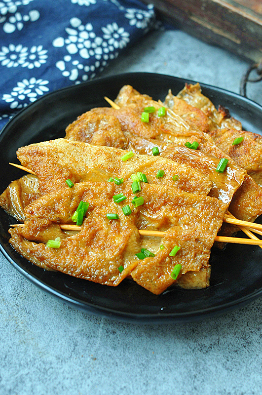 豆皮素燒的做法-家常味燒菜譜