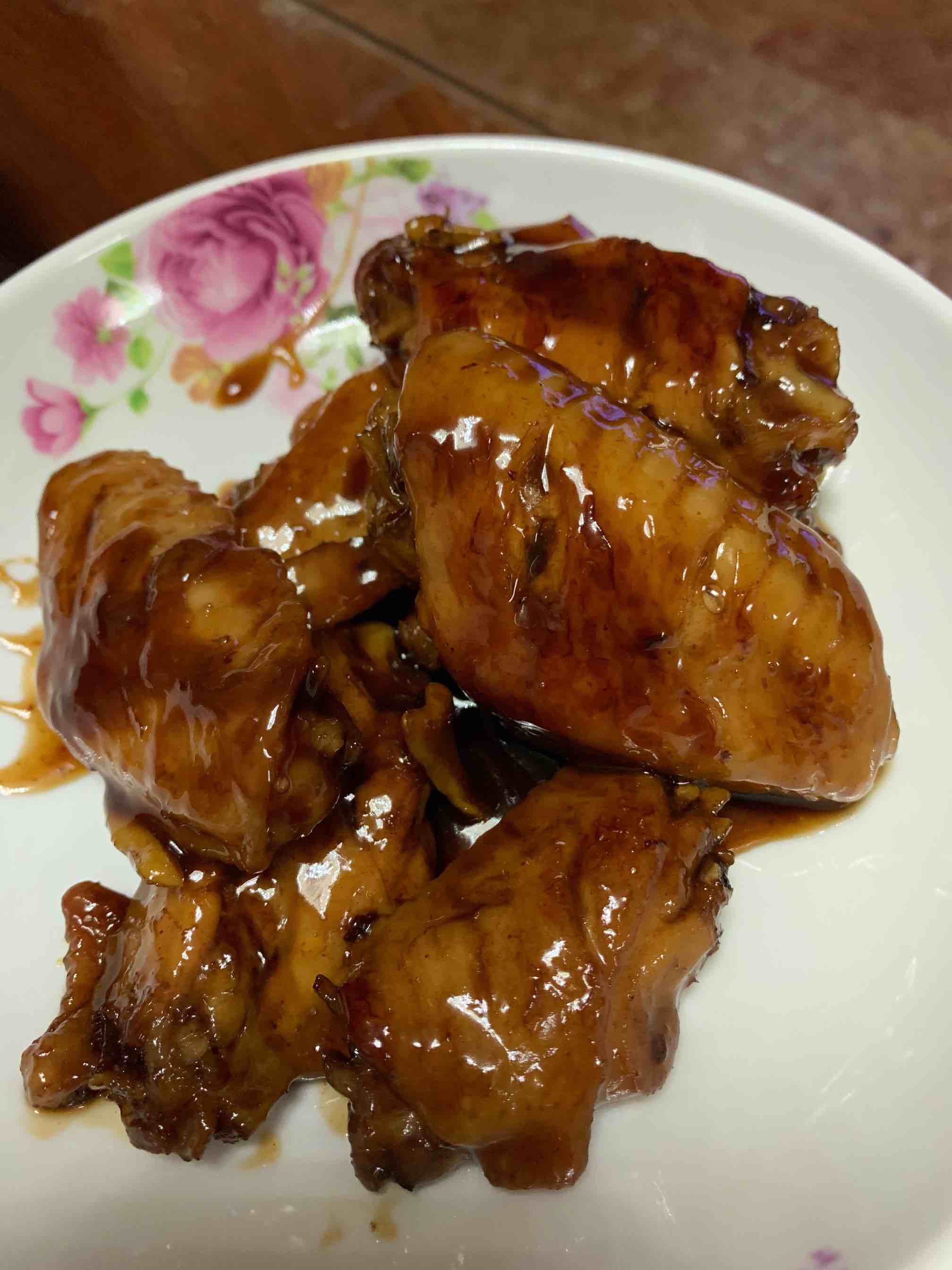 簡單無基礎的可樂雞翅的做法-家常味煮菜譜-易網健康養生網 簡單無基礎的可樂雞翅的做法-家常味煮菜譜