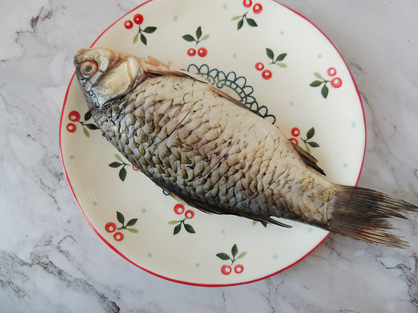 冬瓜鯽魚湯的做法-家常味煮菜譜-易網健康養(yǎng)生網 冬瓜鯽魚湯的做法-家常味煮菜譜