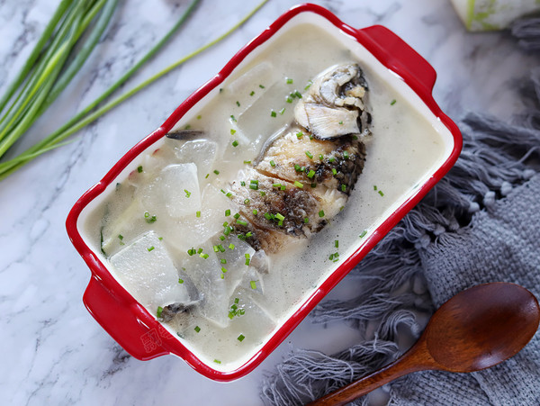 冬瓜鯽魚湯的做法-家常味煮菜譜-易網健康養(yǎng)生網 冬瓜鯽魚湯的做法-家常味煮菜譜