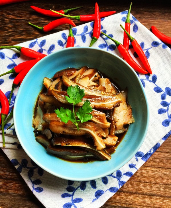 香鹵豬耳的做法-醬香味鹵菜譜-易網(wǎng)健康養(yǎng)生網(wǎng) 香鹵豬耳的做法-醬香味鹵菜譜
