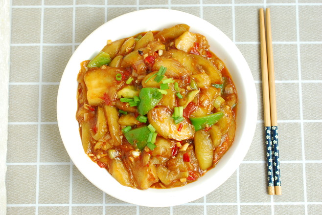 魚香茄子的做法-家常味炒菜譜