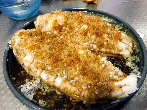 蒜蓉龍利魚(yú)的做法-蒜香味蒸菜譜