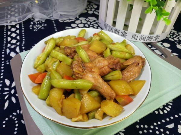 土豆豆角燉雞翅的做法-家常味燉菜譜-易網(wǎng)健康養(yǎng)生網(wǎng) 土豆豆角燉雞翅的做法-家常味燉菜譜